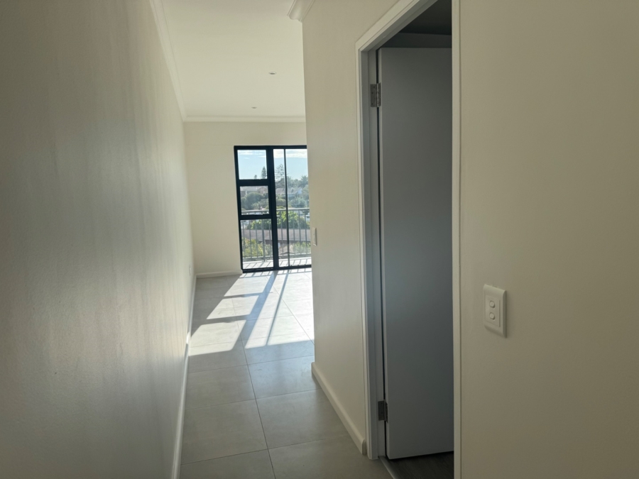 2 Bedroom Property for Sale in Table View Western Cape